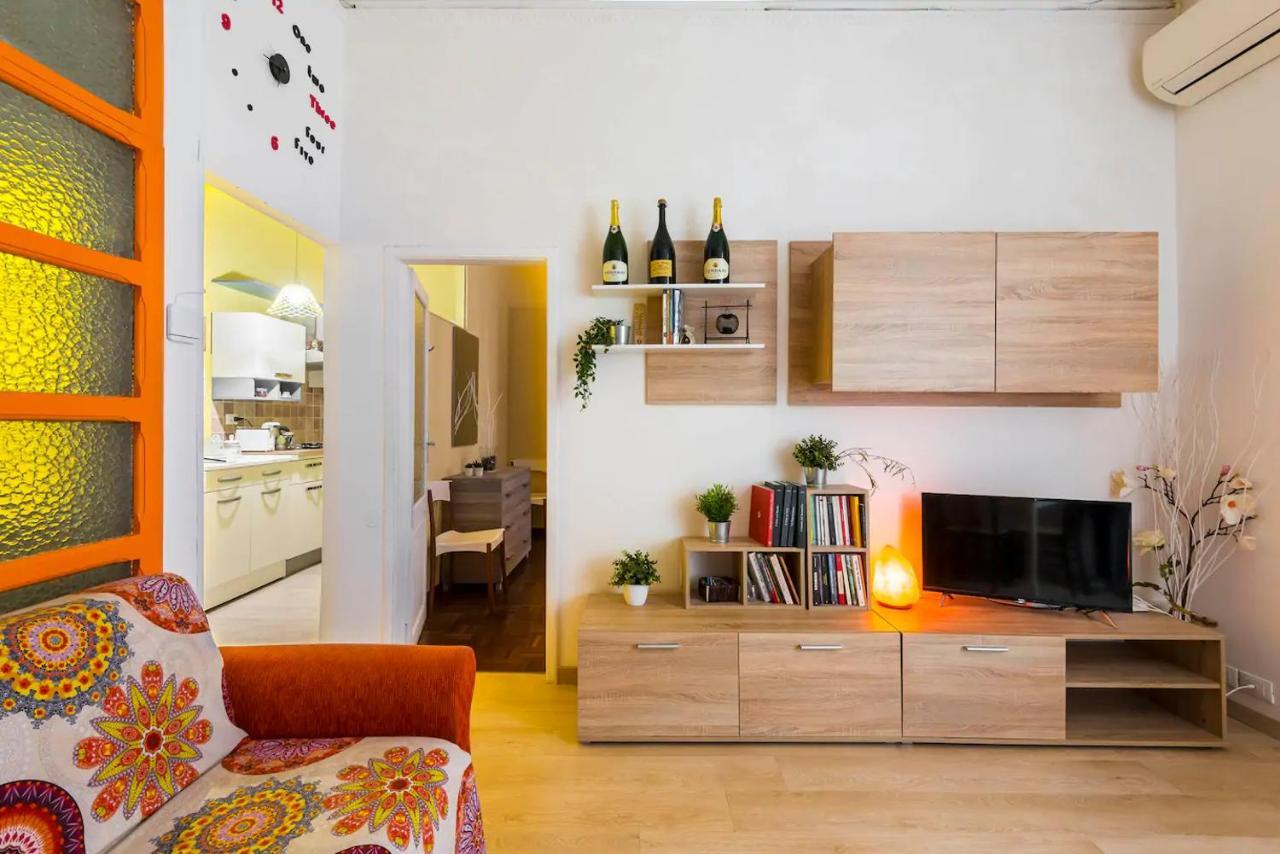Elly'S House Apartment Модена Екстериор снимка